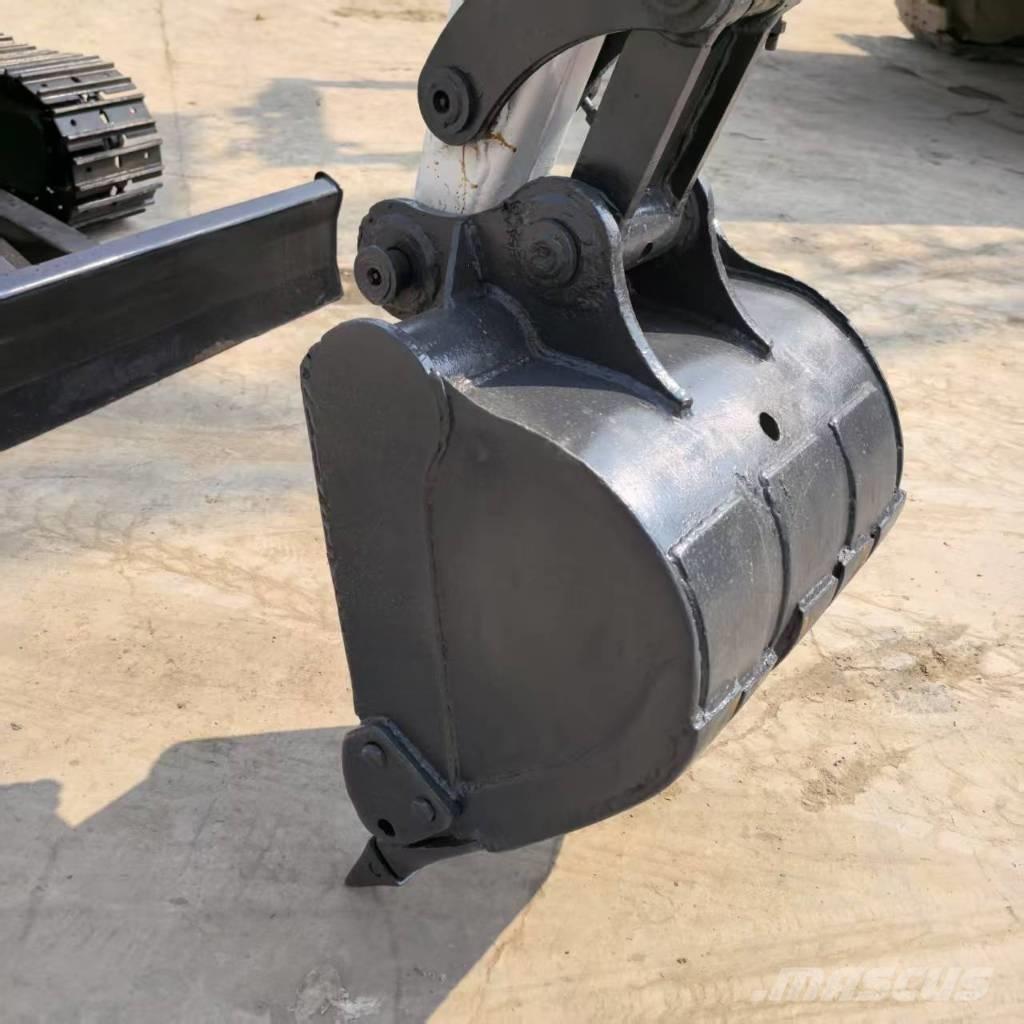 Bobcat 331 小型挖土機/掘鑿機<7t(小型挖掘機)