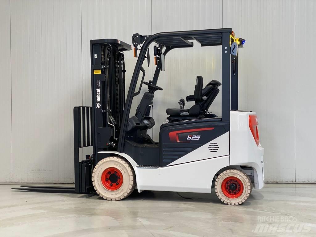 Bobcat B25NS 電動堆高機