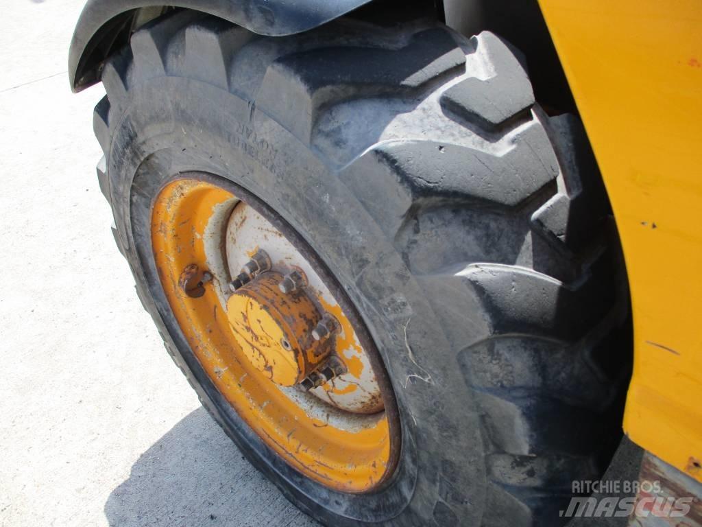 Manitou MLT 630 (566) 伸縮臂操作車