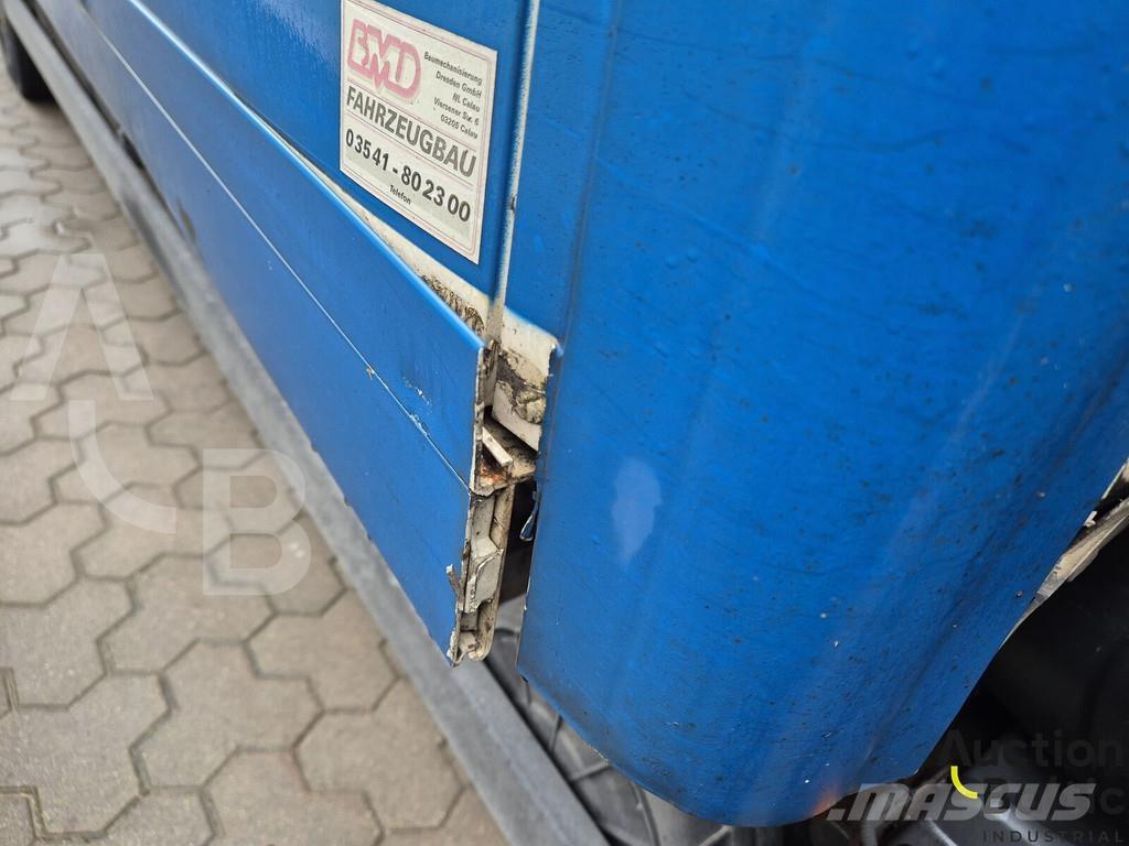 MAN TGL12.220 BL 貨箱式卡車