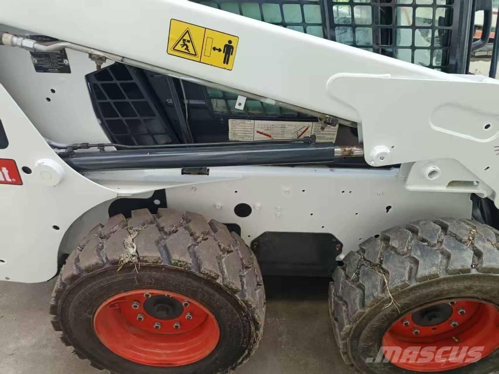 Bobcat S160 滑移轉向裝載機