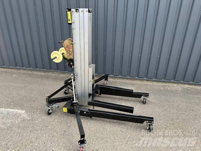 Rees Lift SML3,3 其他升降機和作業平台