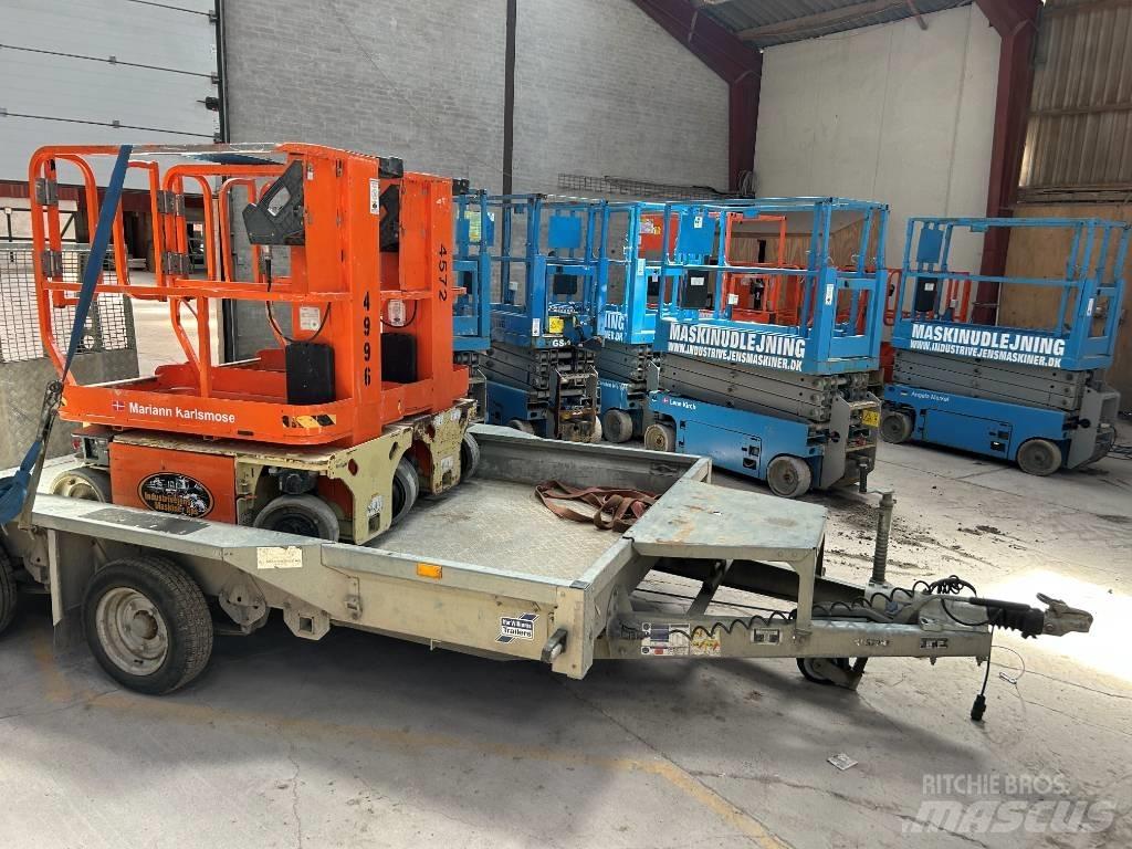 JLG 1230 ES 垂直升降工作台