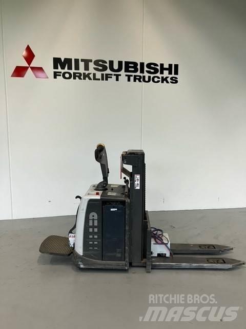 Atlet PSP160 平台型低架升降機