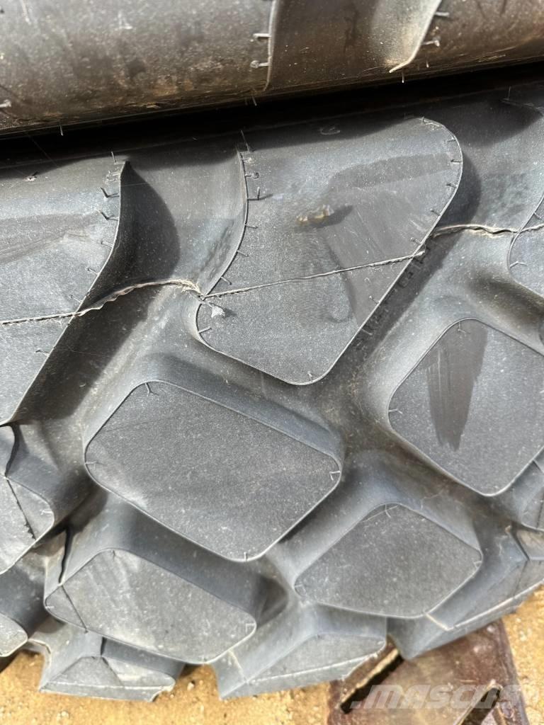 Goodyear 20.5R25 輪胎、車輪和輪圈