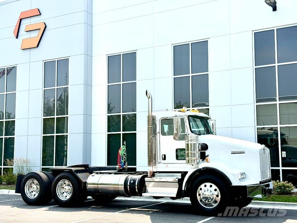 Kenworth T 800 曳引機組件