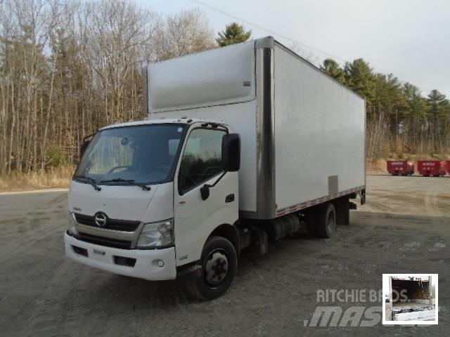 Hino 195 廂式貨物運輸車