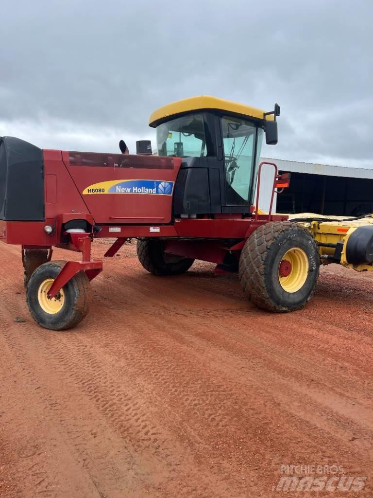 New Holland H8080 收割列行機(撒布機)