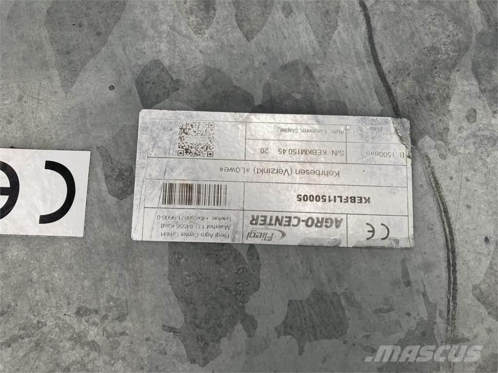 Fliegl Löwe 1,50m 掃倉機