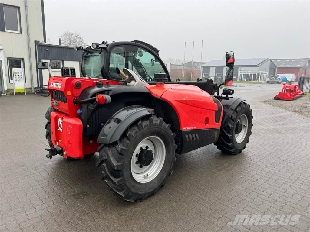 Manitou MLT 741 伸縮臂操作車