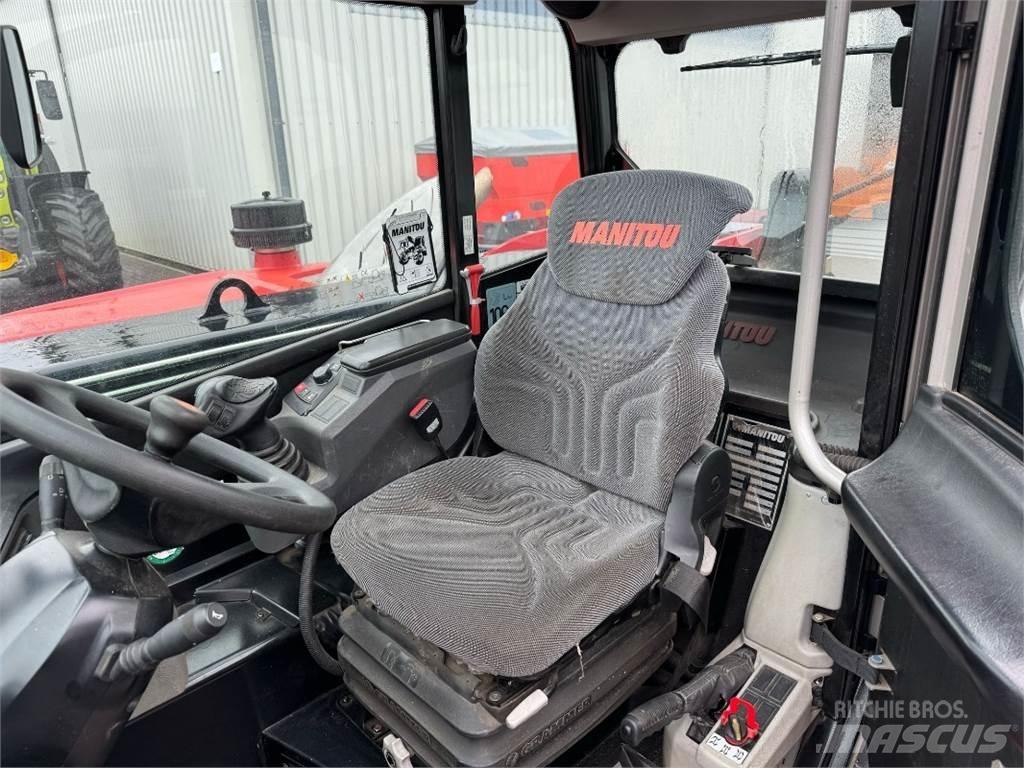 Manitou MLT 741 伸縮臂操作車