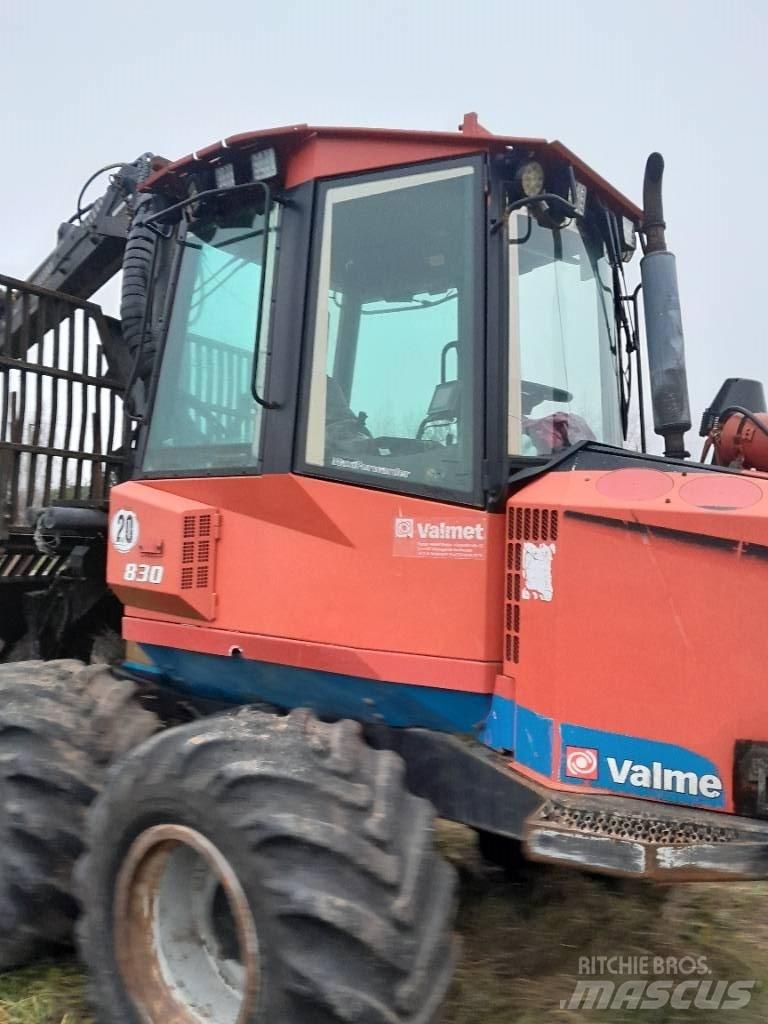 Valmet 830 集運機