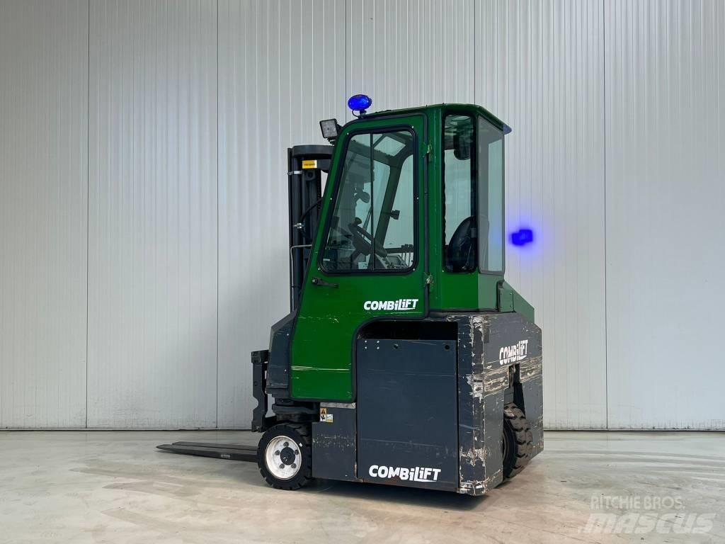Combilift CBE2500 四向前伸式堆高機(叉車)