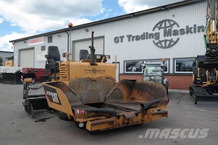 CAT AP 300 瀝青攤舖機/鋪路機