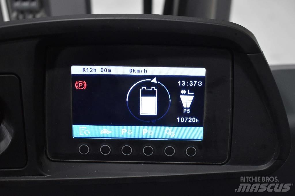 Jungheinrich EFG 216 電動堆高機