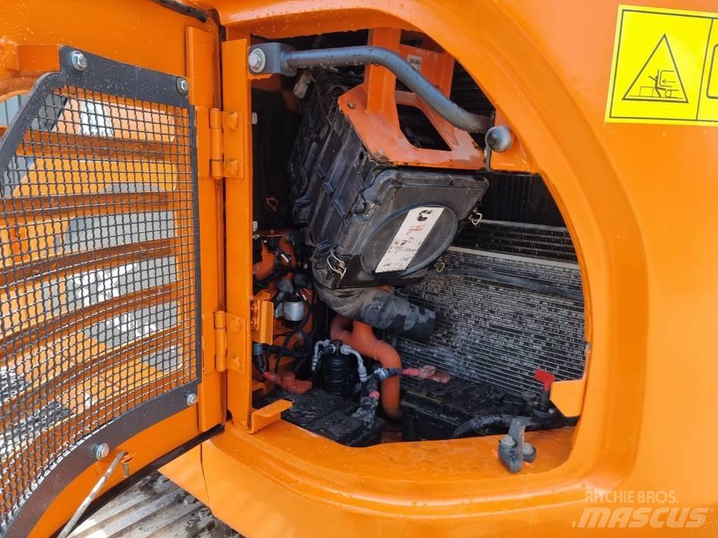 Doosan DX 140 LC-3 履帶式 挖土機/掘鑿機/挖掘機