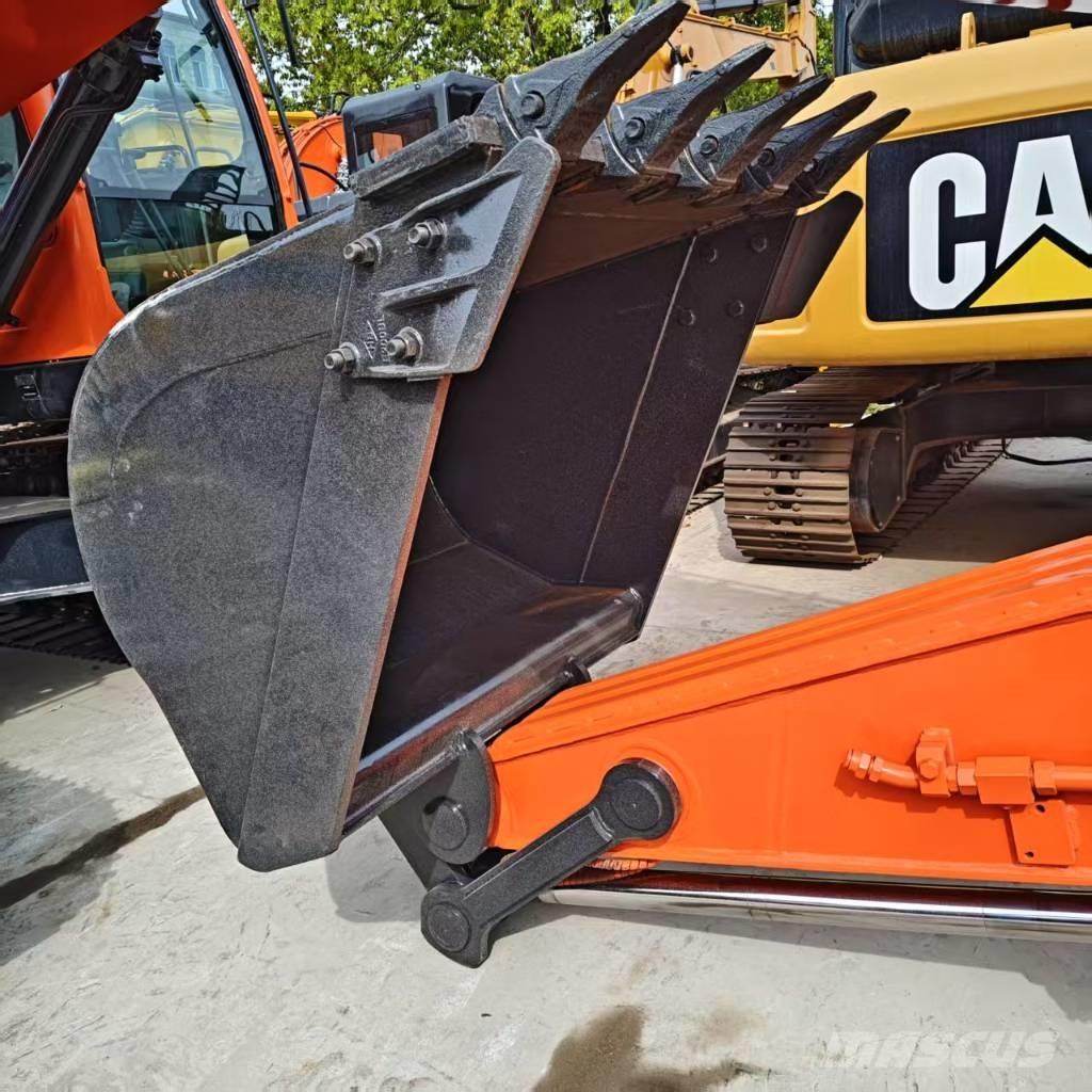 Doosan DX 225 LC 履帶式 挖土機/掘鑿機/挖掘機
