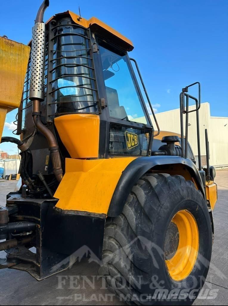 JCB 714 鉸接式起吊車