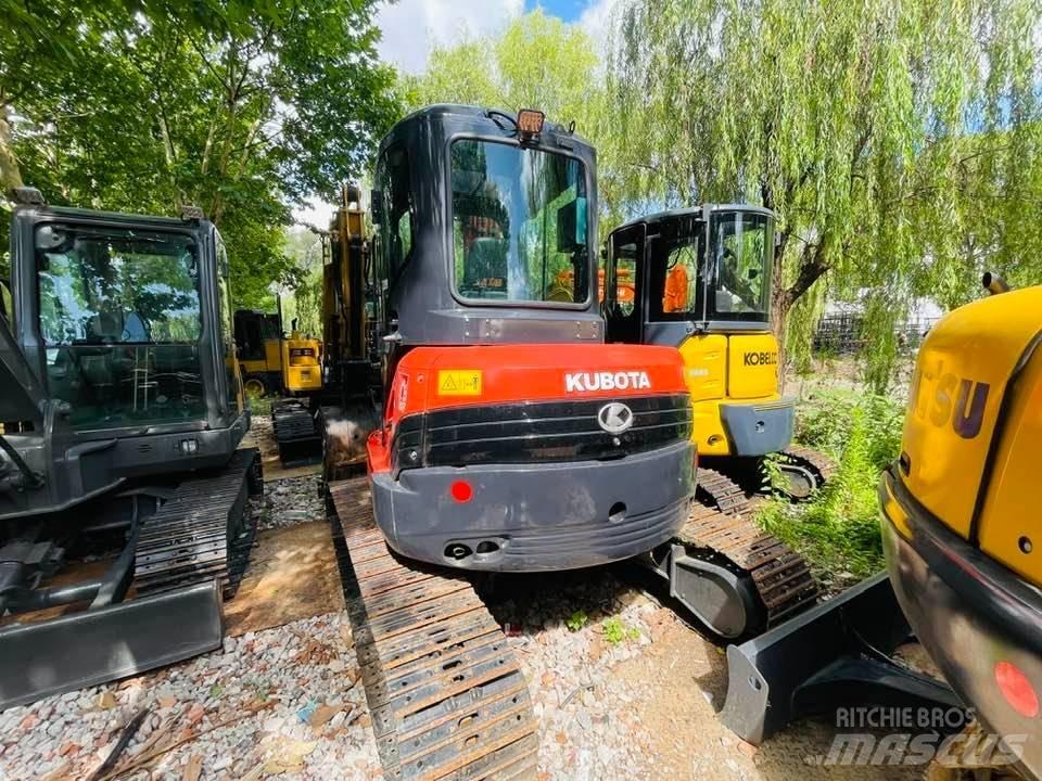 Kubota u55-4 小型挖土機/掘鑿機<7t(小型挖掘機)
