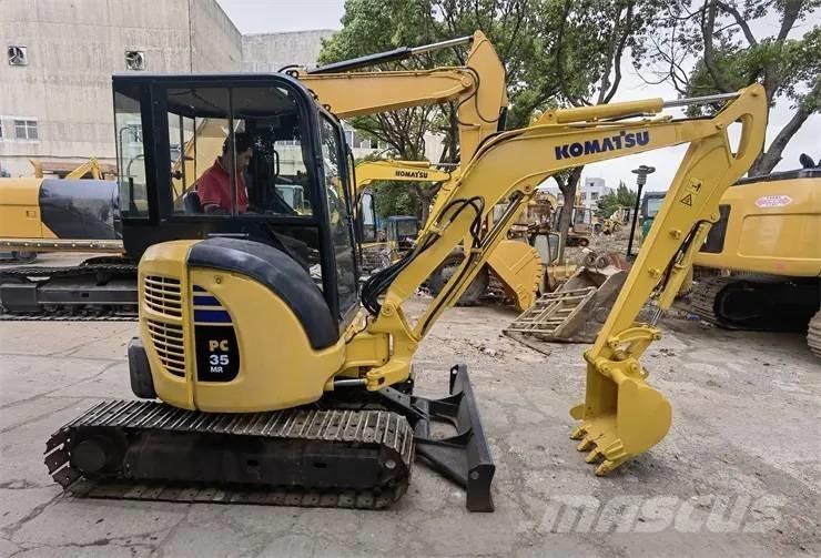 Komatsu PC35 小型挖土機/掘鑿機<7t(小型挖掘機)