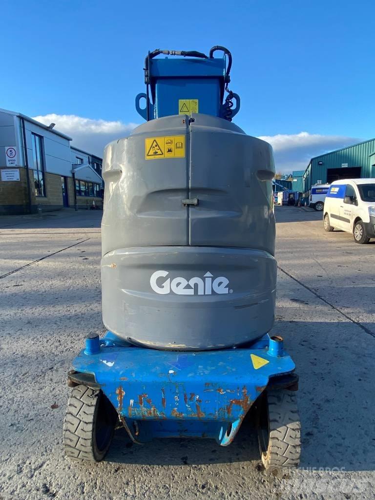 Genie GR 26 J 垂直升降工作台