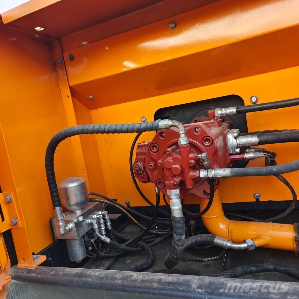 Hyundai 305 LC-9T 履帶式 挖土機/掘鑿機/挖掘機