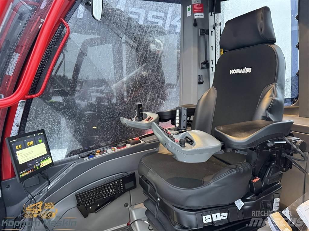 Komatsu 931XC 收穫機