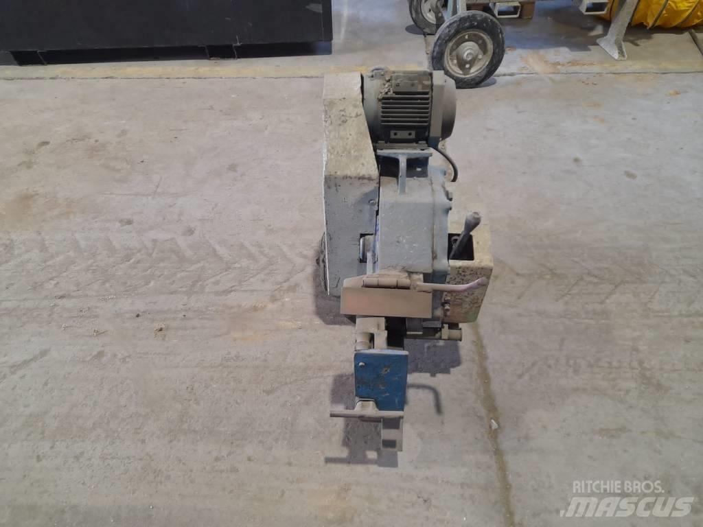 Alba C32L 其他