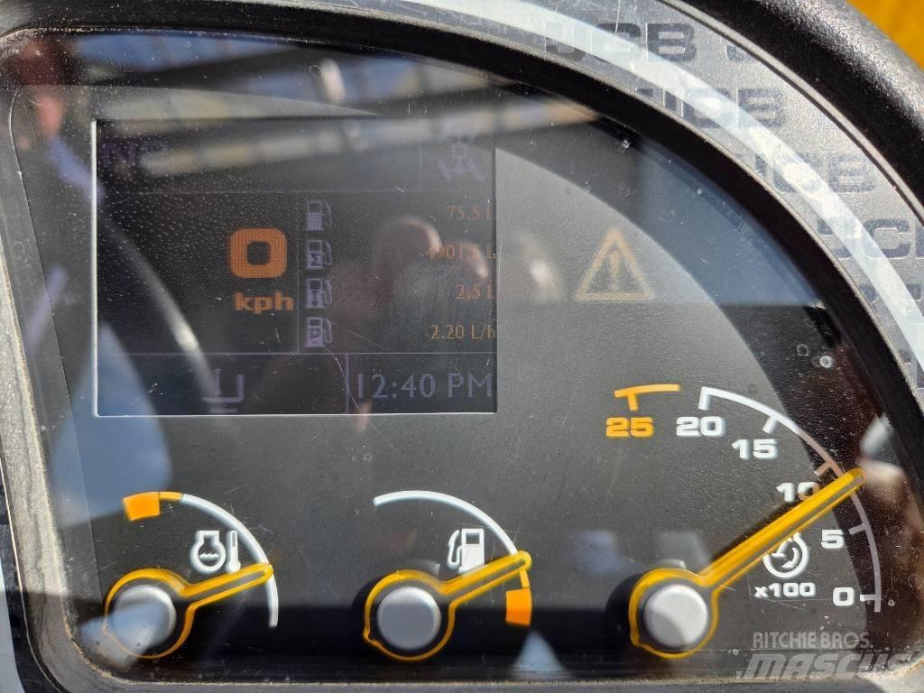 JCB 540-170 A/C 伸縮臂操作車