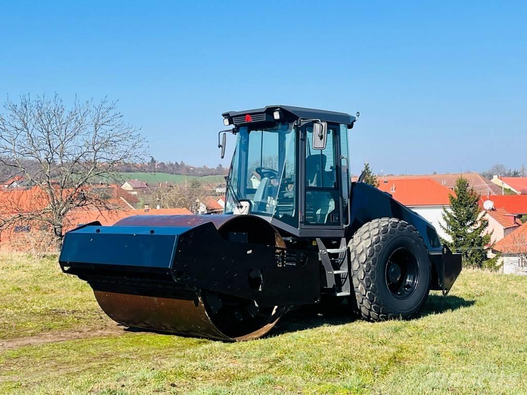 Ammann ARS 110 單輪滾壓機