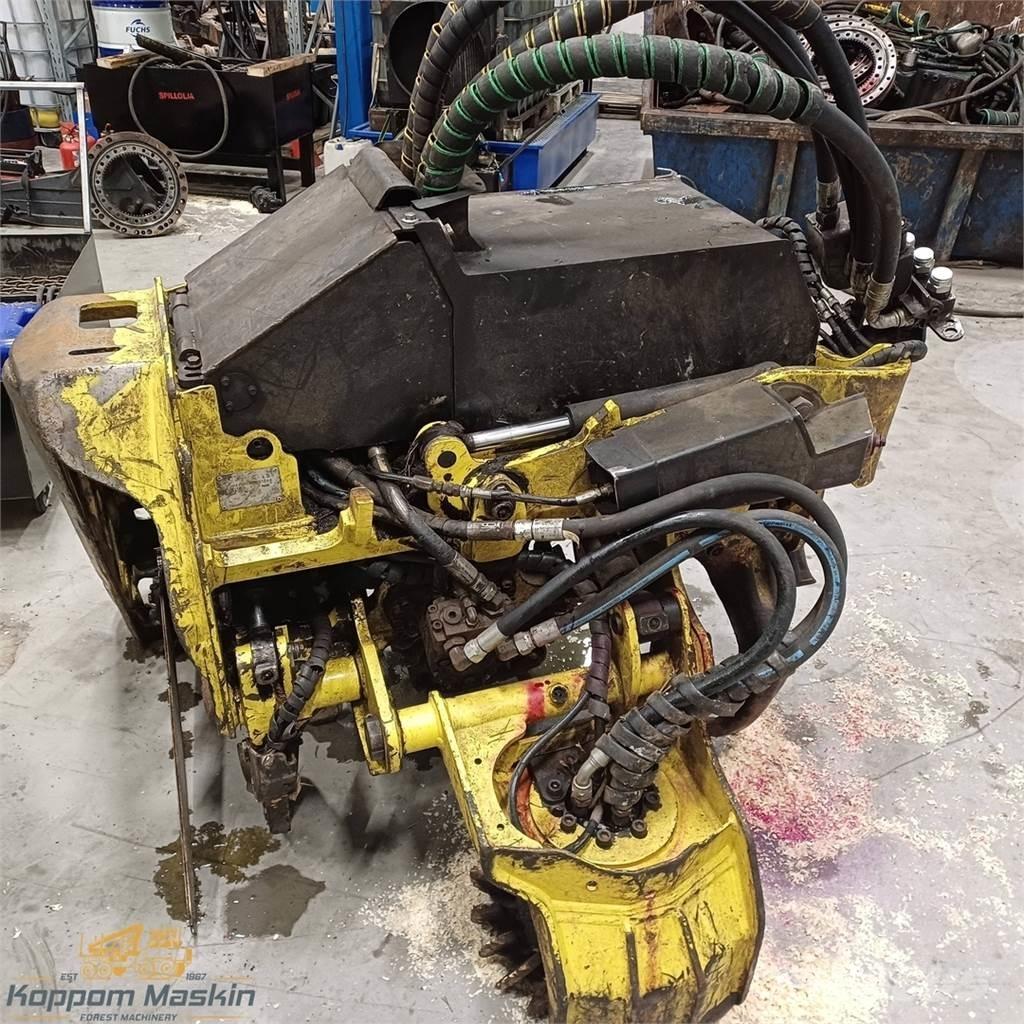 John Deere 415 收穫機頭