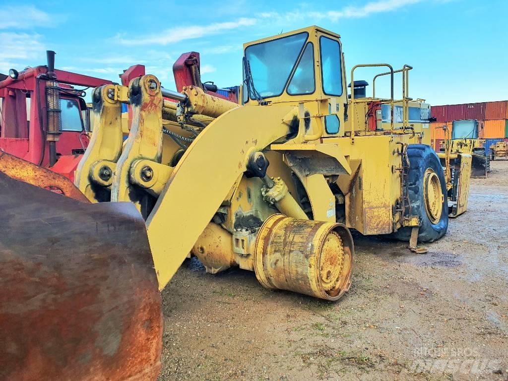 CAT 988 F II 輪胎式裝載機