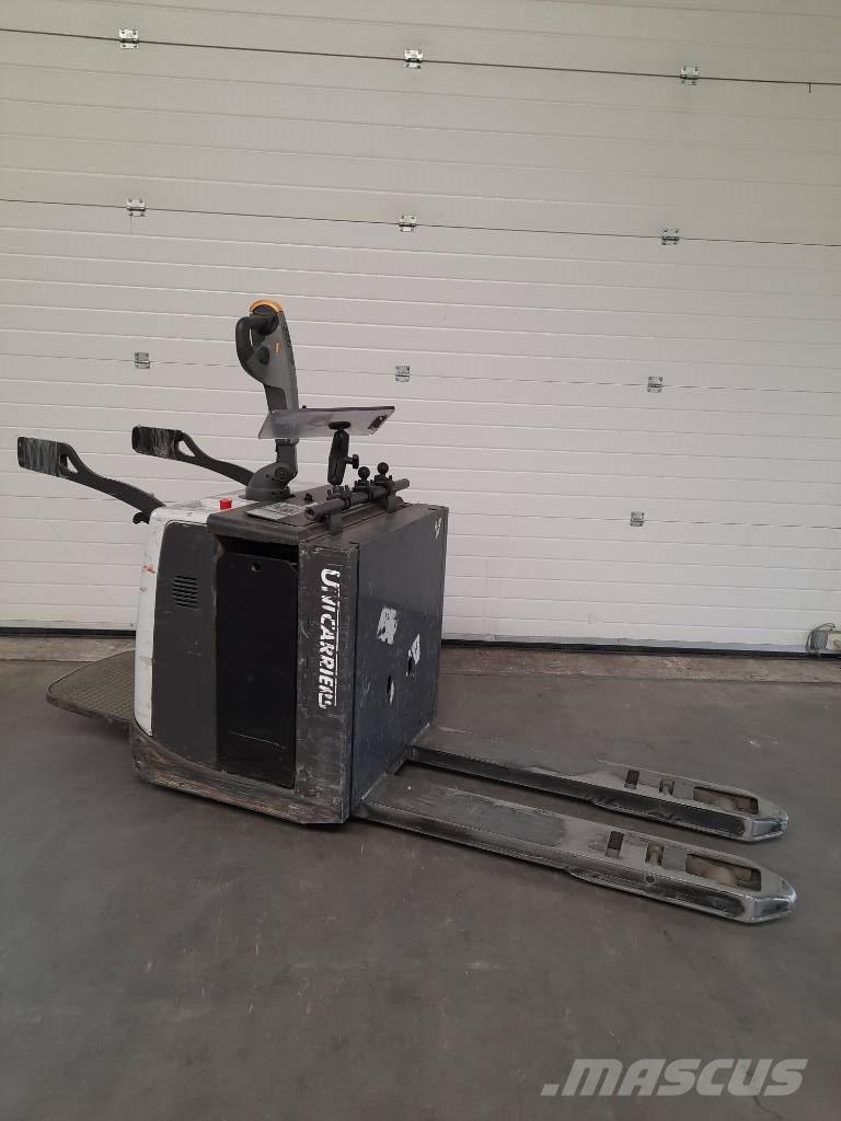 UniCarriers PMR200 平台型低架升降機