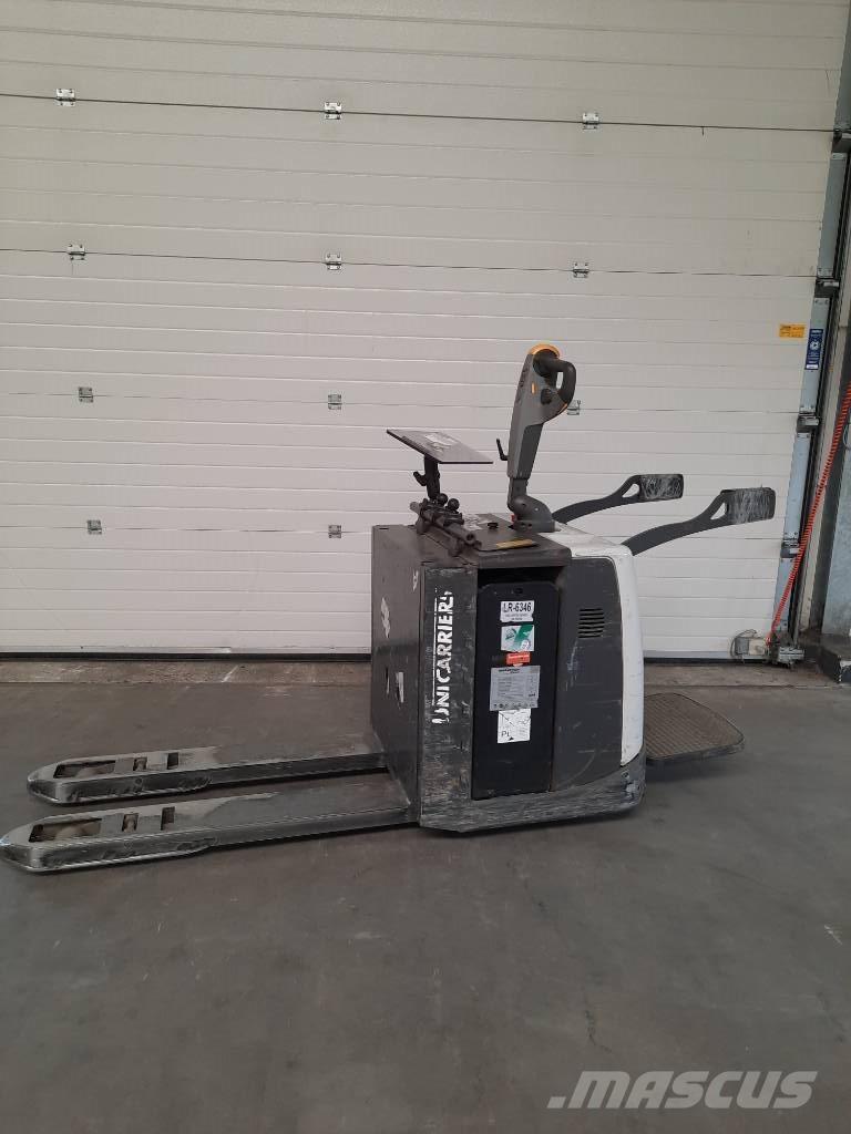 UniCarriers PMR200 平台型低架升降機