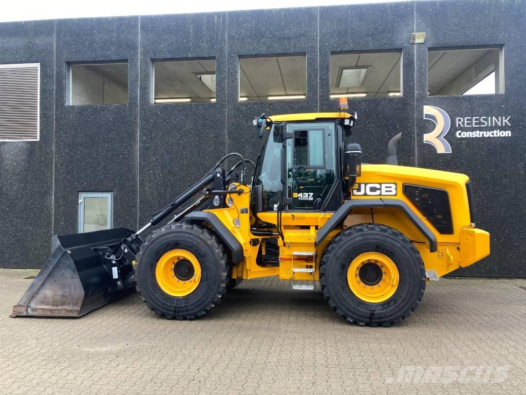 JCB 437 HT 輪胎式裝載機