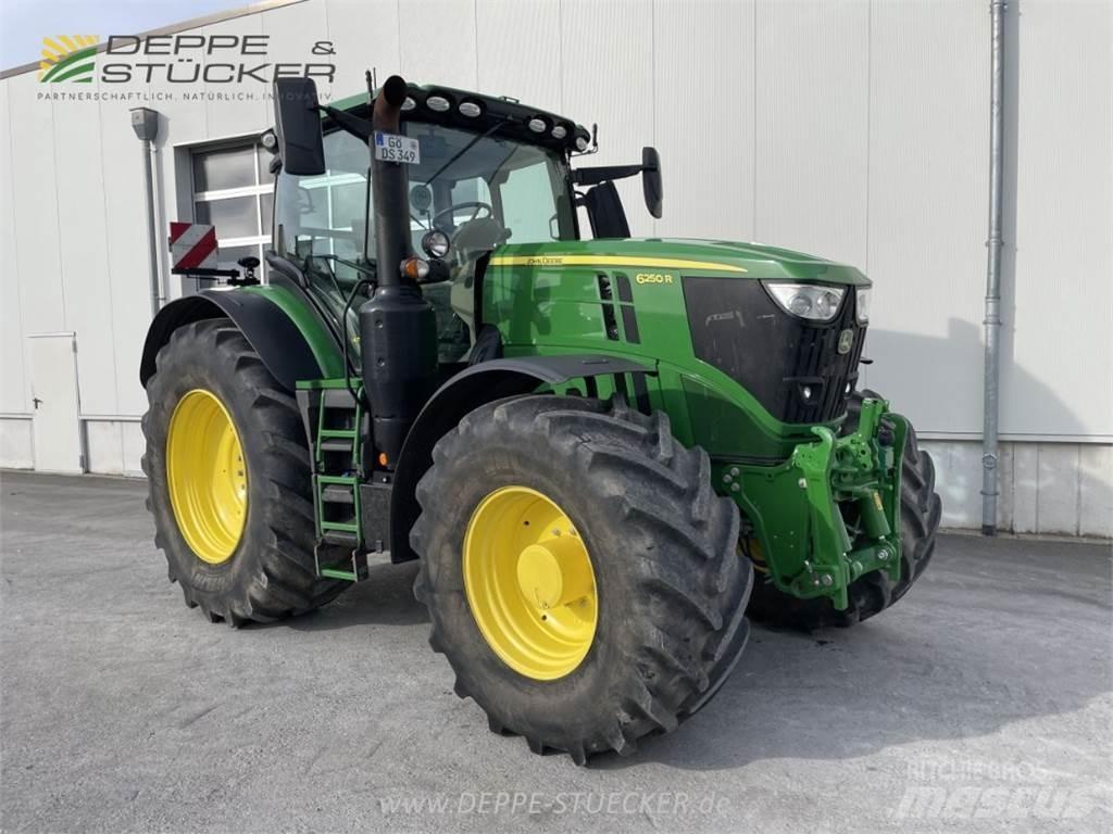 John Deere 6250R 曳引機