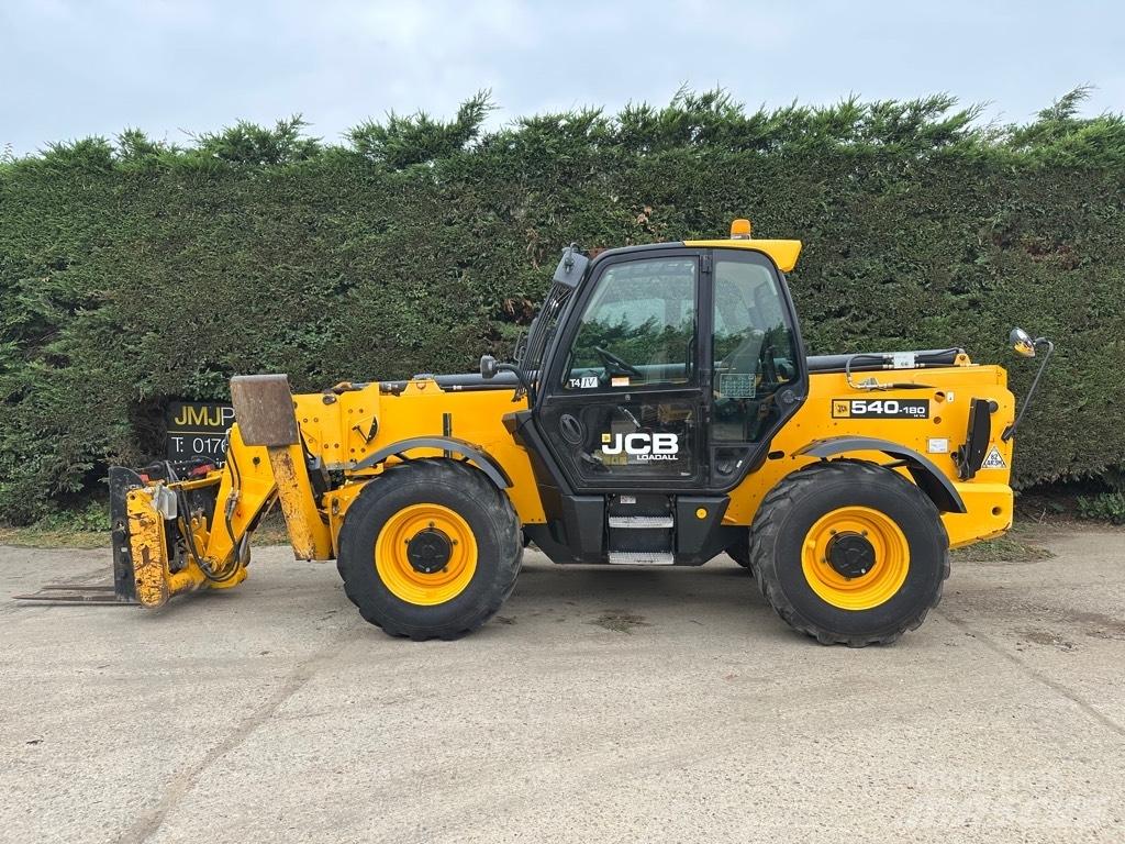 JCB 540-180 伸縮臂操作車
