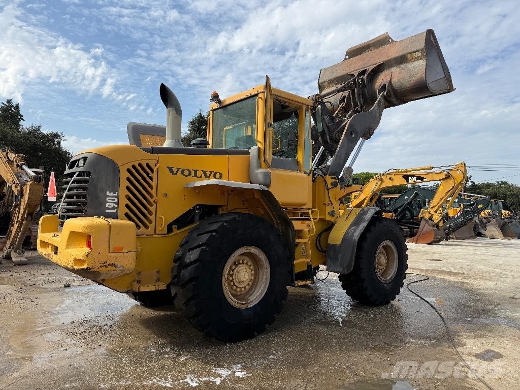 Volvo L 90 E 輪胎式裝載機