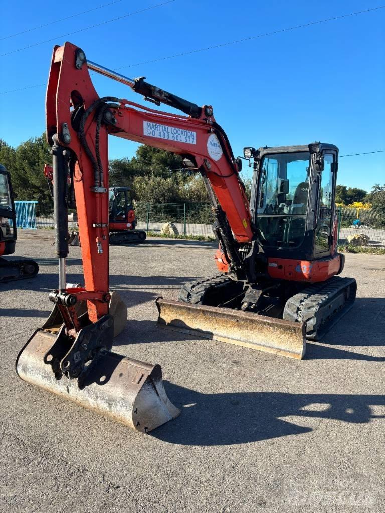 Kubota U 55-4 小型挖土機/掘鑿機<7t(小型挖掘機)