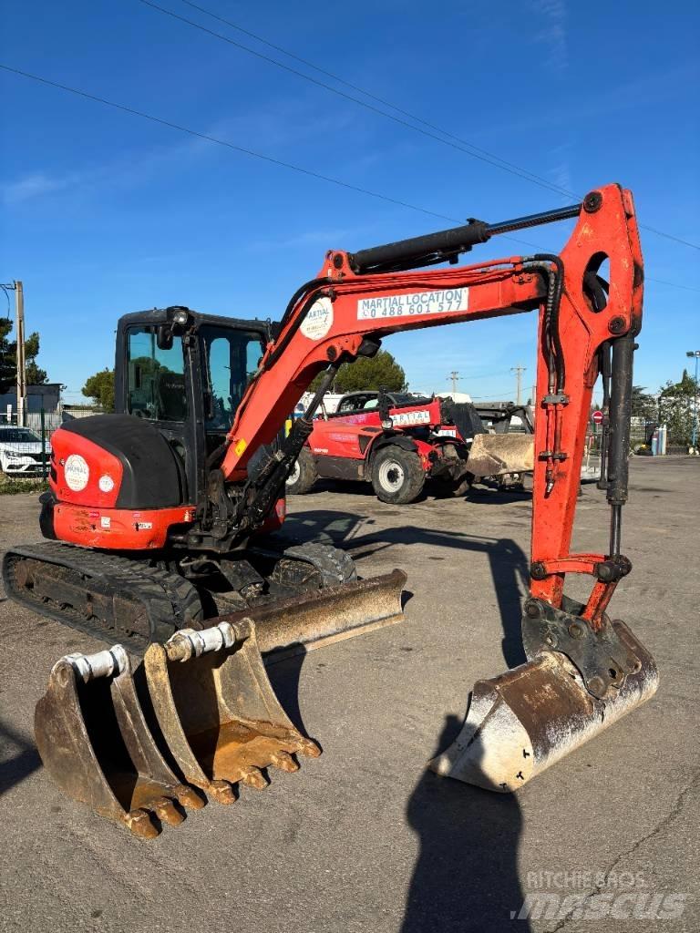 Kubota U 55-4 小型挖土機/掘鑿機<7t(小型挖掘機)