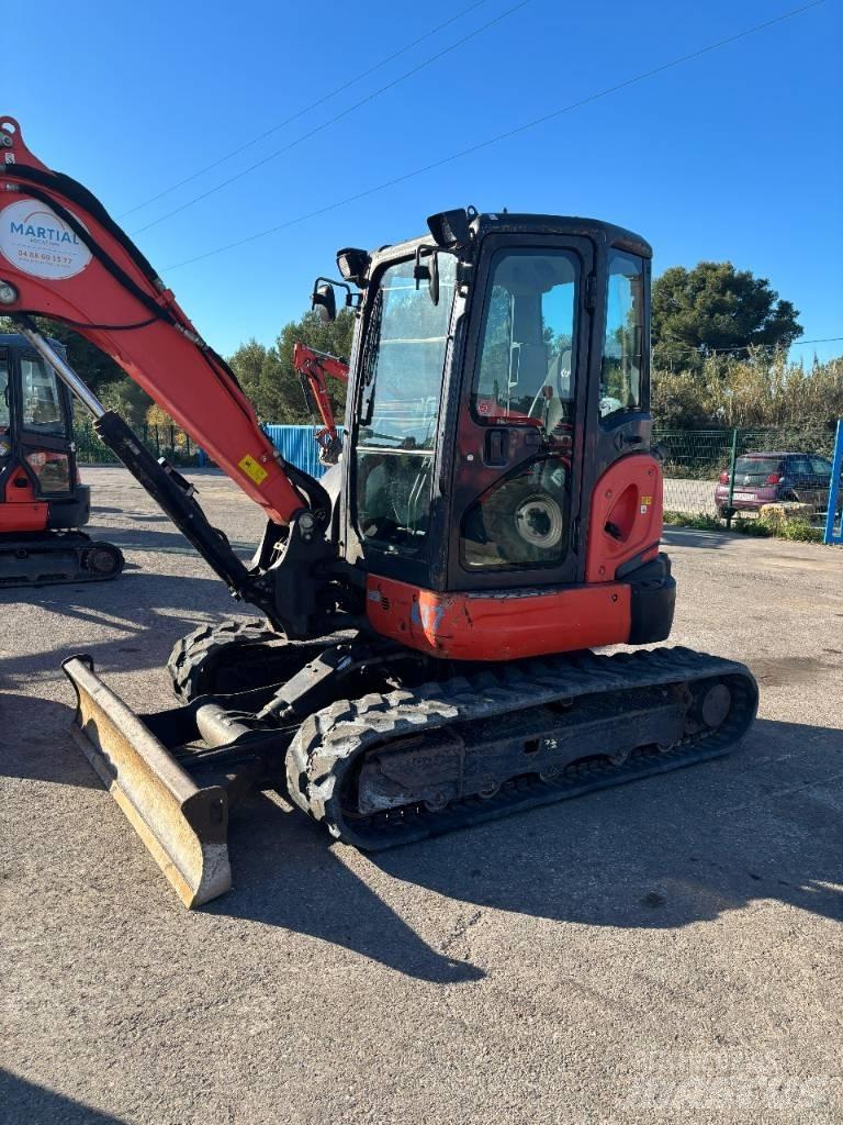 Kubota U 55-4 小型挖土機/掘鑿機<7t(小型挖掘機)