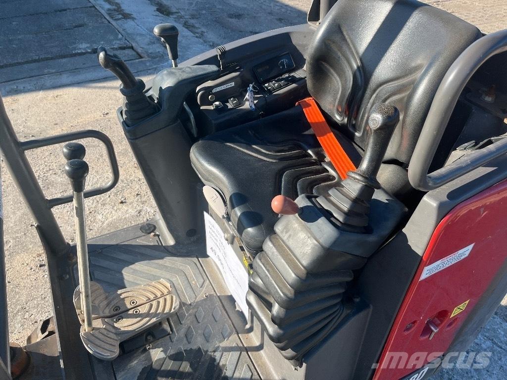 Volvo EC18D 小型挖土機/掘鑿機<7t(小型挖掘機)