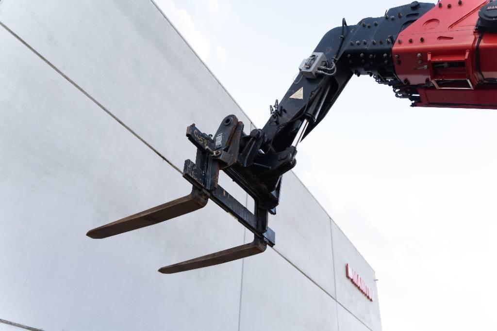 Manitou MRT 2150 伸縮臂操作車