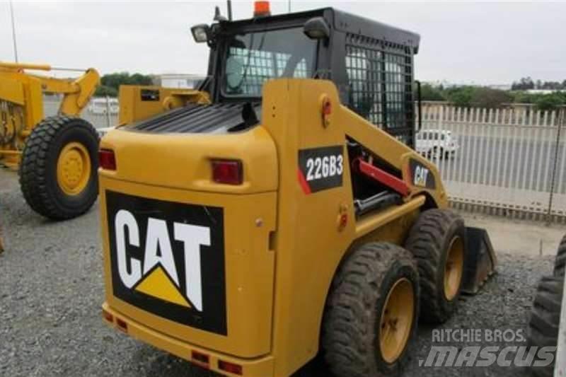 CAT 226B3 其他貨車