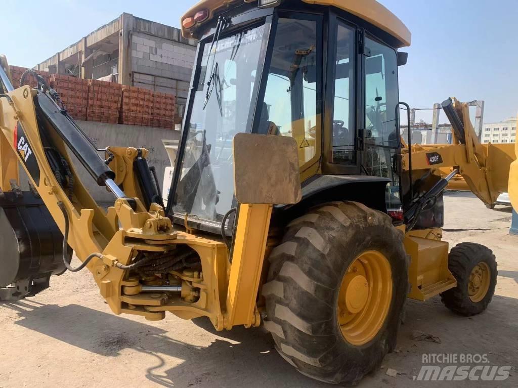 CAT 420 F 反鏟裝載機