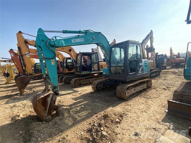 Kobelco SK75 小型挖土機/掘鑿機<7t(小型挖掘機)