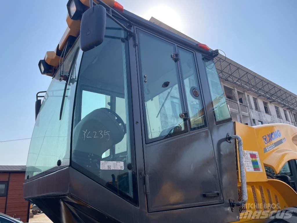 XCMG XS 223 J 單輪滾壓機