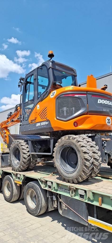 Doosan DX 100 W-7 旋轉式挖土機/掘鑿機/挖掘機