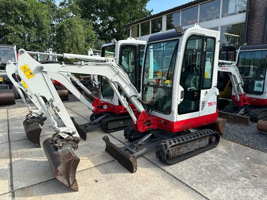Takeuchi TB 016 R 小型挖土機/掘鑿機<7t(小型挖掘機)