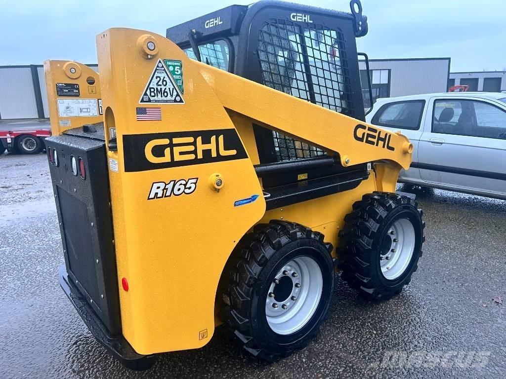 Gehl R 165 滑移轉向裝載機